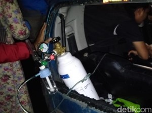 Sopir Terimpit Kabin di Sukabumi Gegara Tertimpa Bak Truk