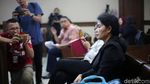 Hakim Merry Purba Jalani Sidang Perdana