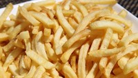 Sama sepeti camilan goreng lainnya, kentang goreng justru sebabkan masalah pencernaan kalau dikonsumsi malam hari. Selain itu, Anda juga akan sulit menemukan posisi enak di kasur. Foto: Istimewa