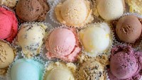 Dua hal yang tak boleh dikonsumsi sebelum tidur yakni, gula dan lemak. Keduanya ada di dalam es krim. Es krim rasa kopi yang ada bahkan mengandung kafein. Foto: Istimewa