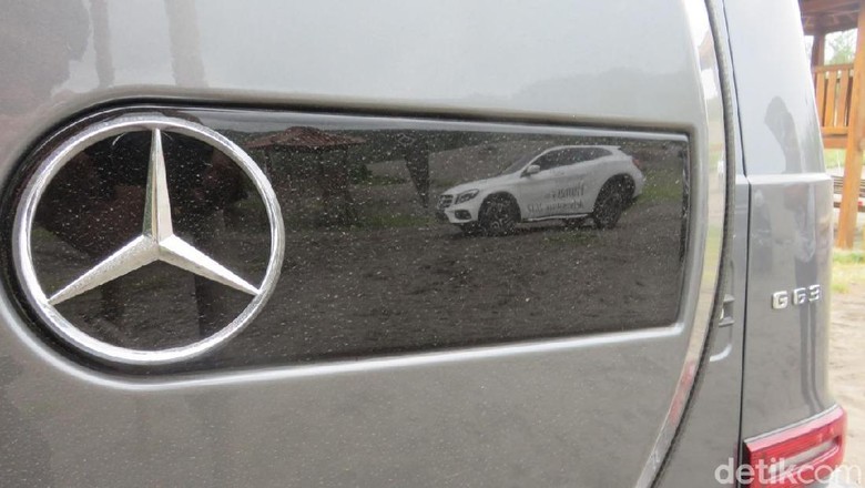 Mercedes-Benz Foto: M Luthfi Andika Mercedes-Benz Foto: M Luthfi Andika