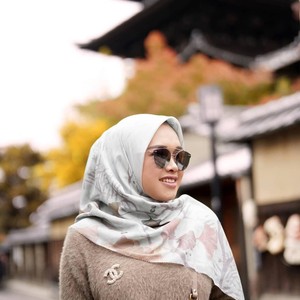 Kisah Inspiratif Wanita Jualan Hijab yang Selalu Sold Out, Tidur Cuma 3 Jam Kisah Inspiratif Wanita Jualan Hijab yang Selalu Sold Out, Tidur Cuma 3 Jam