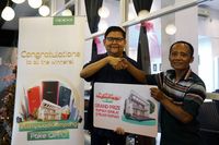 PR Manager Oppo Indonesia Aryo Meidianto dan Subiyanto.