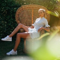 Gaya Katie saat di luar lapangan pun kerap mencuri atensi. Layaknya wanita muda lain pada umumnya, Katie pun kerap tampil kasual dan terkadang memamerkan lekuk tubuhnya. Foto: Instagram