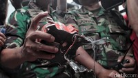 CVR Lion Air PK-LQP tersebut berhasil diangkat dari kedalaman laut lebih dari 30 meter di area sekitar perairan Karawang, Jawa Barat.