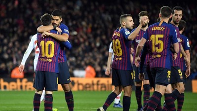 Suarez-Messi Main Lagi, Barcelona Menang