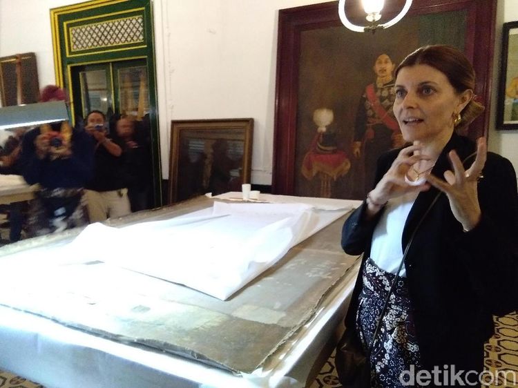 Keraton Yogya Restorasi Lukisan Karya Raden Saleh