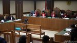 Hakim Merry Purba Jalani Sidang Perdana