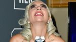Lady Gaga Raih Penghargaan Critics Choice Awards
