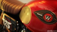 Kawasaki W175 mendapat sejumlah tambahan aksesori yang bikin tampilannya makin sporty.
