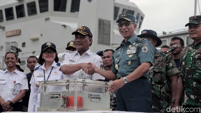 Fakta-fakta Penemuan CVR Lion Air PK-LQP Fakta-fakta Penemuan CVR Lion Air PK-LQP