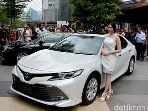 Ada Anggaran Toyota Camry untuk Pimpinan DPRD Banten, Segini Harganya