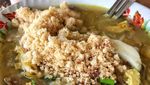 Biar Hangat dan Semangat, Sarapan Soto Lamongan yang Gurih Mantap