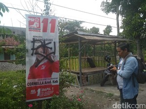 Baliho Caleg PSI di Tulungagung Dirusak, Disemprot Cat Tertulis PKI