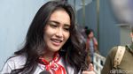 Kibasan Rambut Ayu Ting Ting