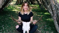Punya paras cantik, tapi Edurne Garcia juga suka traveling ke alam liar (Instagram/edurnity)