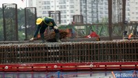 Jika dilihat per segmen progresnya Cibubur-Cawang sudah 75%.