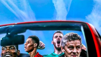 Solskjaer dan para pemain kunci MU pun gembira timnya kembali menang. Foto: istimewa