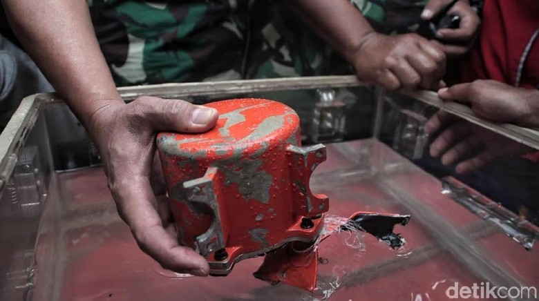 Panik di Kokpit Lion Air saat Pesawat Menuju ke Air