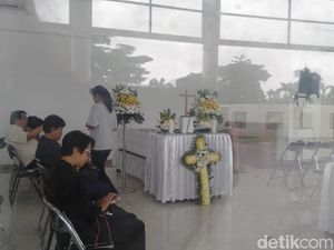 Sahabat Bilang Robby Tumewu Meninggal Dunia saat Tidur