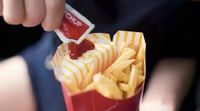 Cuitan Netizen Soal Bentuk Kemasan French Fries McDonald's Dianggap Palsu