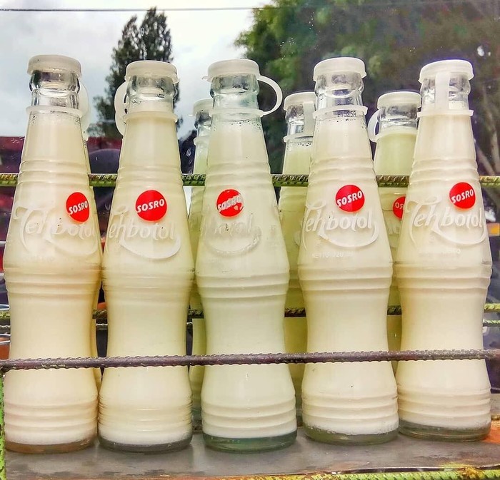 Heboh Teh Botol Warna  Putih  Ternyata Isinya Susu  Segar