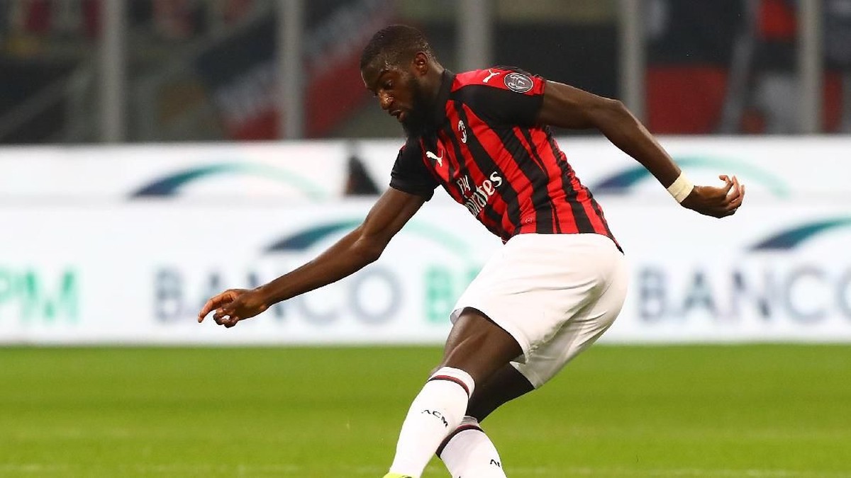 Tiemoue Bakayoko ingin lanjut di AC Milan musim depan (Marco Luzzani/Getty Images)