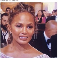 Ini mungkin wajah kamu saat ada teman kerja yang mengajak untuk main di luar jam kantor. Foto: Instagram