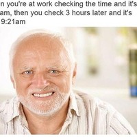 Kenapa waktu seperti berhenti berjalan saat kerja sedang membosankan? Foto: Instagram