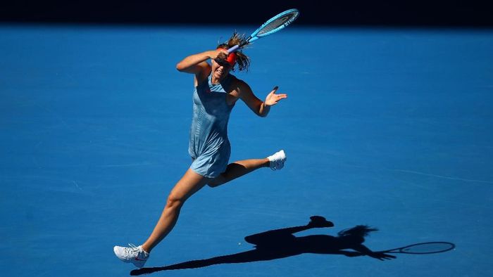 Maria Sharapova menang tanpa kehilangan gim di babak pertama Australia Terbuka 2019 (Foto: Julian Finney/Getty Images) Maria Sharapova menang tanpa kehilangan gim di babak pertama Australia Terbuka 2019 (Foto: Julian Finney/Getty Images)