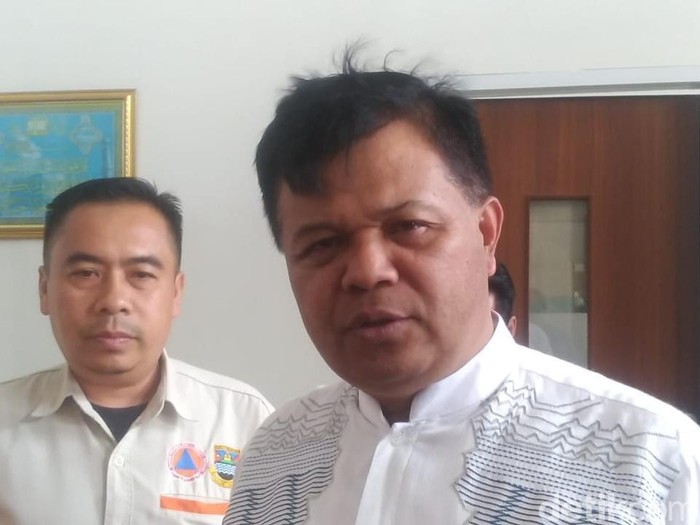 Bupati Bandung Barat Aa Umbara Sutisna