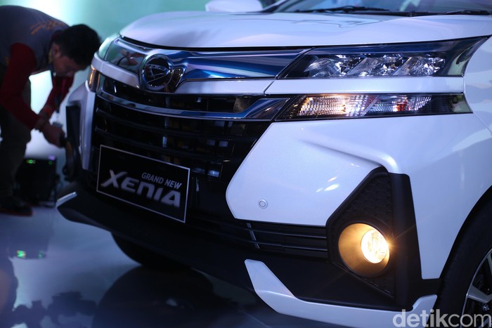 Setelah ditunggu kehadirannya, akhirnya, Daihatsu resmi meluncurkan Grand New Xenia. Mobil ini untuk menjawab tingginya animo masyarakat terhadap produk MPV yang handal.