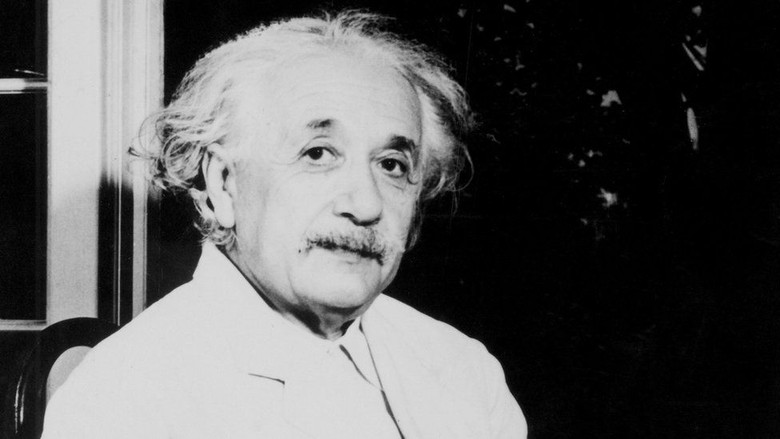 Ketika Para Ilmuwan India Tolak Teori Einstein dan Newton Ketika Para Ilmuwan India Tolak Teori Einstein dan Newton