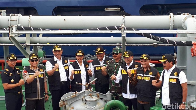 Sinergi Menteri-Penegak Hukum, Luhut: Indonesia Tak akan Punah Sinergi Menteri-Penegak Hukum, Luhut: Indonesia Tak akan Punah