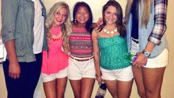 Bedanya tinggi wanita pemain basket dan para cheerleaders. (Foto: boredpanda)