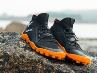 Wouw! Sepatu Keren Ini Dibuat dari 17 Botol Plastik Daur Ulang