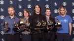 HBD Dave Grohl! Anak Guru, Drop Out dan Jadi Rock Star