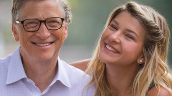 Bersama sang ayah, Bill Gates. Foto: Instagram