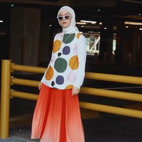 Selain lima saudara kandung itu, saudara ipar mereka Tantri Namirah juga merupakan social media darling. Berbeda dengan Zaskia bersaudara, Tantri memiliki gaya yang lebih berani. Foto: Instagram Tantri Namirah