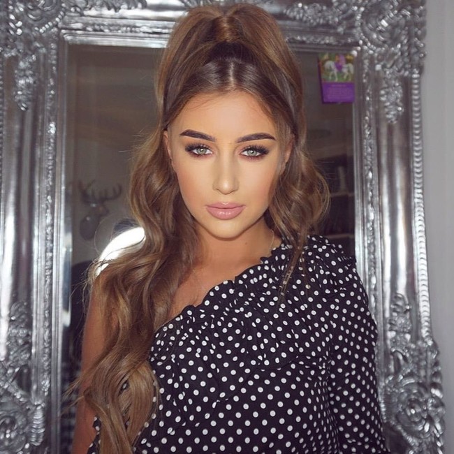 Belum lama ini, wanita berusia 20 tahun ini jadi sensasi karena menghina wanita yang mengubah penampilan mereka dengan operasi plastik. Ia mengatakan bahwa wanita yang operasi plastik memalukan. Foto: Instagram