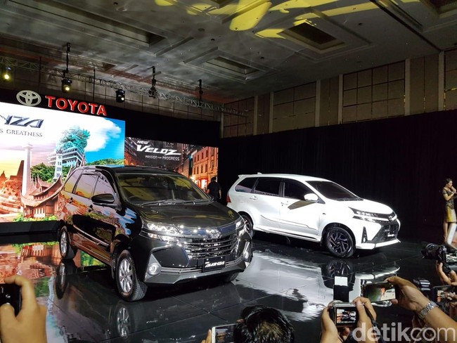 Avanza Dikeroyok Pesaingnya