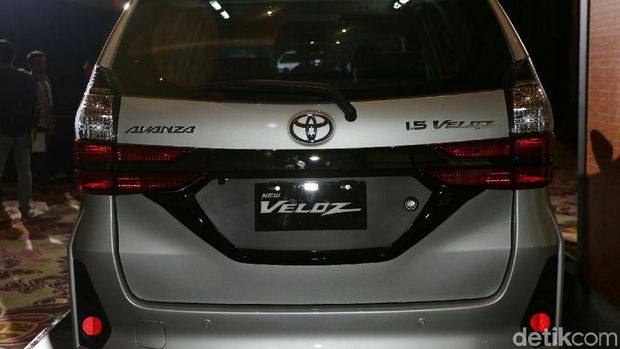 Bagian belakang Veloz