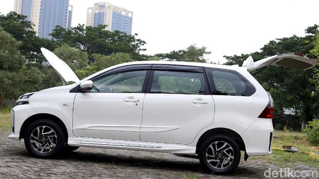 Nyetir Avanza Paling Mahal, Asyik Tidak Ya?