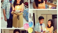 Bersama dengan sang mama, Jerome sedang memberikan surprise berupa kue ulang tahun. So sweet! Foto: Instagram@jeromepolin