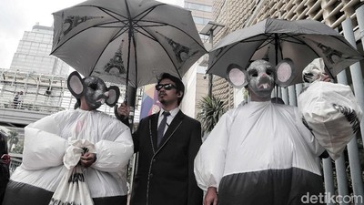 Aksi Tikus Berdasi Gaungkan Indonesia Bersih dari Korupsi