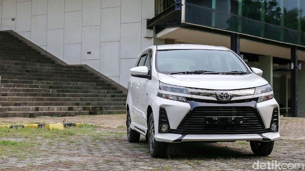 Nyetir Avanza Paling Mahal, Asyik Tidak Ya?