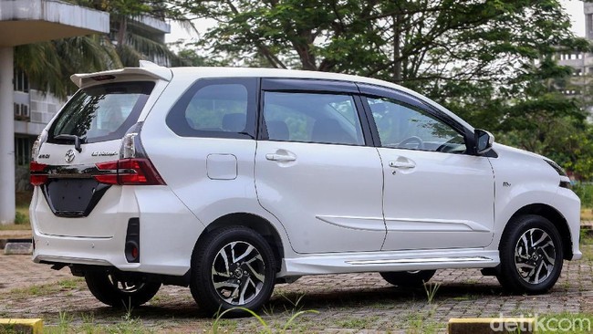 Nyetir Avanza Termahal, Asyik Gak Ya?