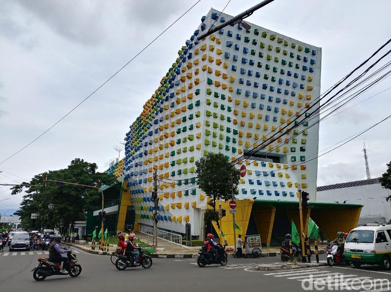 820+ Hantu Di Kota Bandung Terbaru