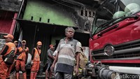 Kebakaran tersebut terjadi pada pukul 06.30 WIB.