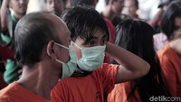 Hasil tes urin mantan pemenang ajang pencarian bakat itu pun dinyatakan positif narkoba.